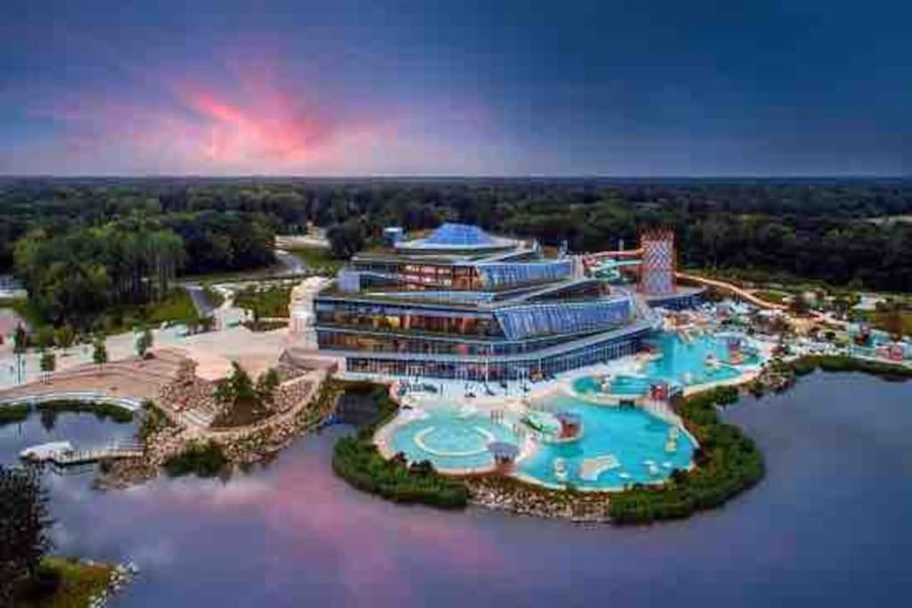 Suite Cartier Near Disneyland Paris Сери Екстериор снимка
