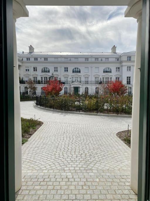 Suite Cartier Near Disneyland Paris Сери Екстериор снимка